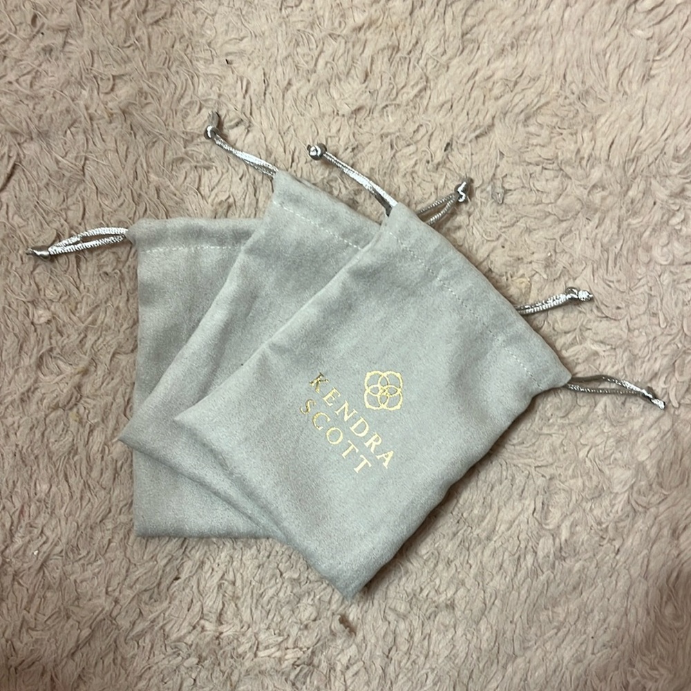 NWOT Kendra Scott jewelry pouches
